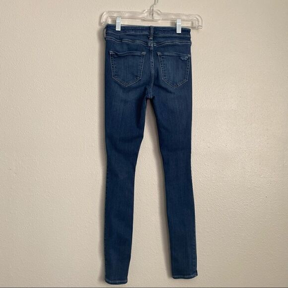 HOLLISTER distressed high rise jean legging - Picture 5 of 10
